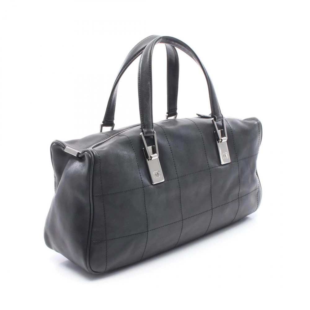 CHANEL Black Lambskin Leather Tote Bag - Picture 2 of 10
